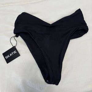 Skatie Melly Bikini Bottom S Black